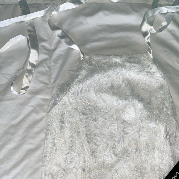 White lace tie up dress! - Picture 6 of 6